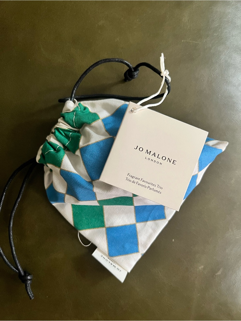 Jo Malone Favorites Trio Sandalwood & Spiced Apricot, Hand Cream & Body Wash